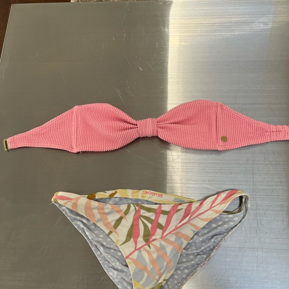 Billabong bathing suit - Picture 4 of 4